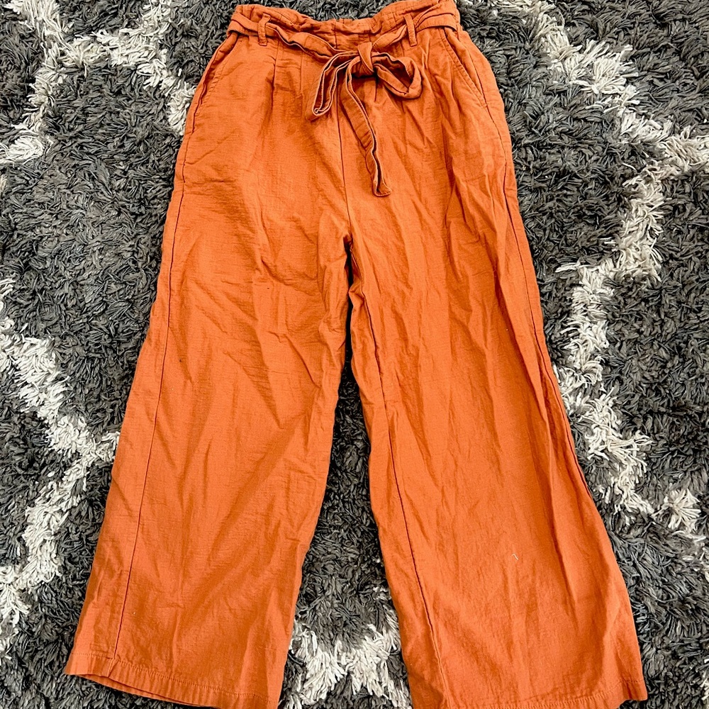 Cutest orange wide leg pants! Tie around the waist!